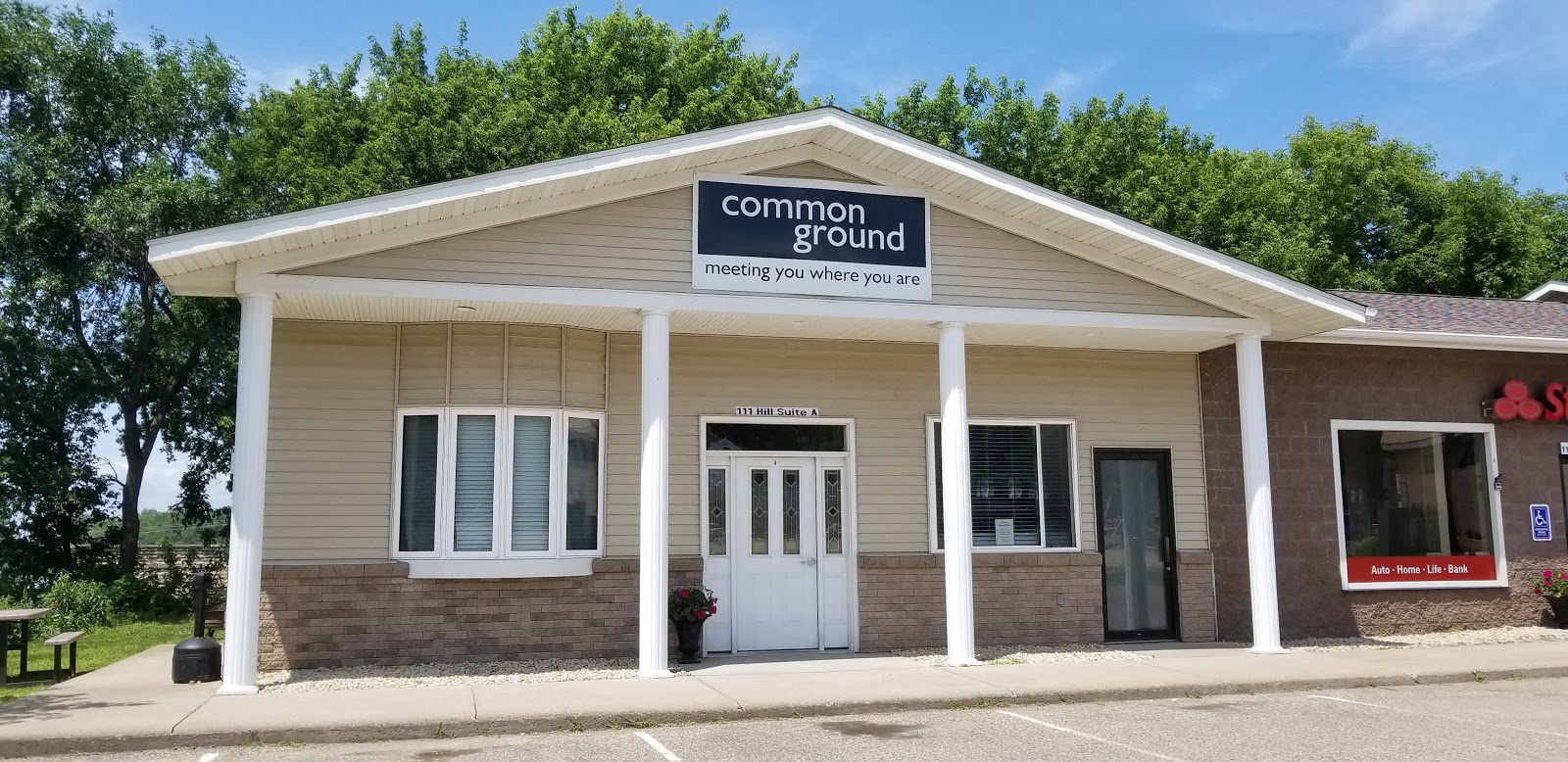 Common Ground Red Wing