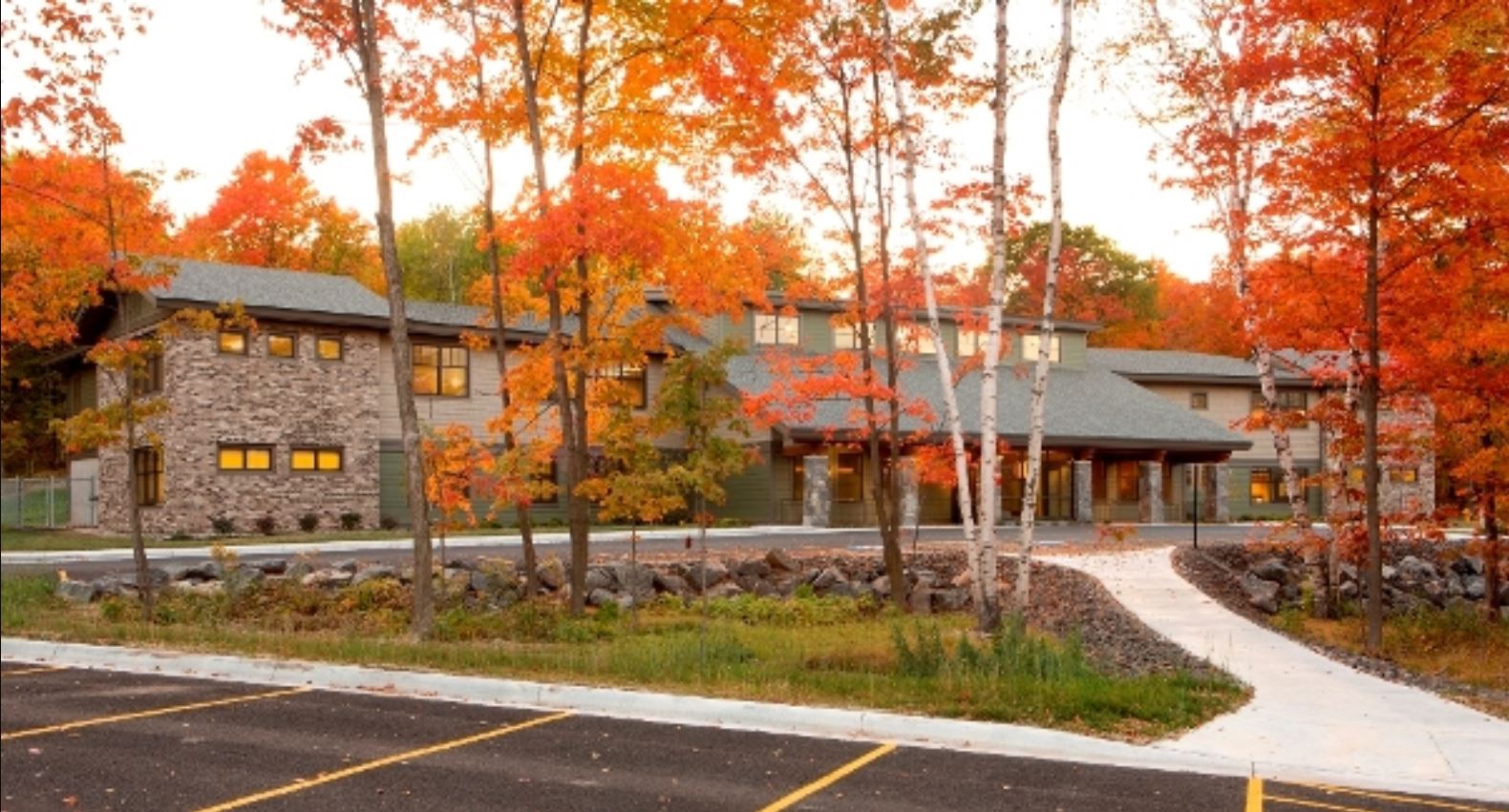 Essentia Health - Amber Wing